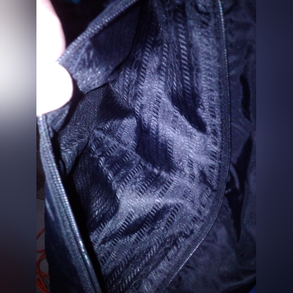 Prada nylon messenger bag - Picture 4 of 16